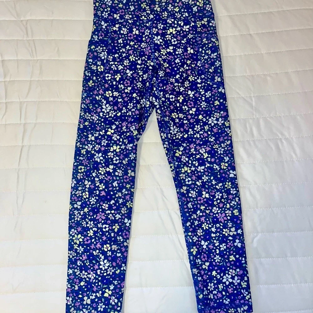 Old Navy Blue and Purple Floral Tank and Leggings Active Set EUC
